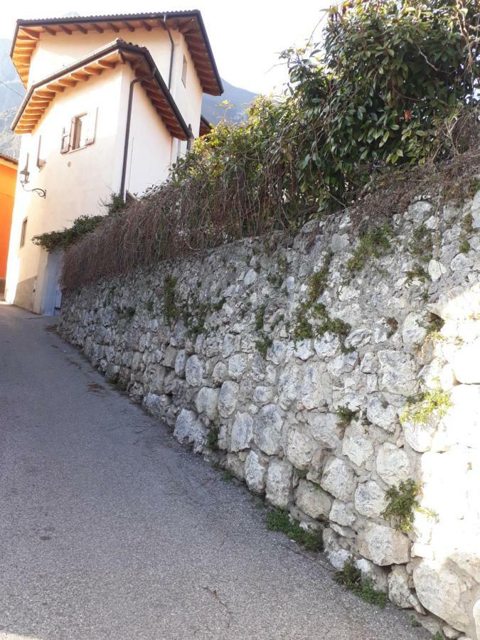 Casetta Di Fem Sabbionara Exteriör bild